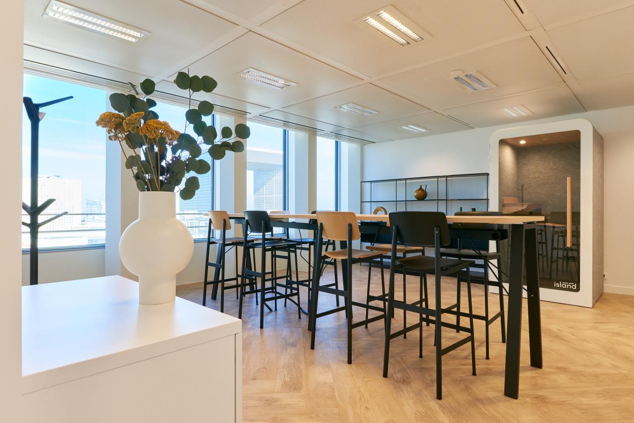 Coworking La Défense 6m² Location coworking Puteaux Hauts-de-Seine OLBUR2425784 3